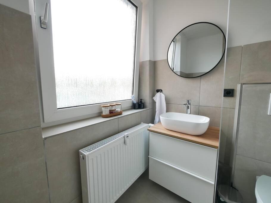 69 M², Zentral, Balkon, Stilvoll Apartment ออสนาบรึค ภายนอก รูปภาพ